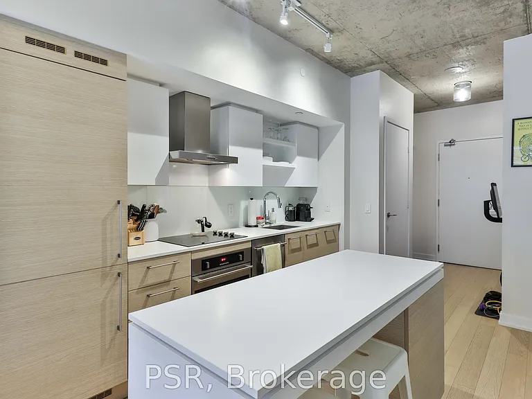 1030 King St W #1134 — Photo 4