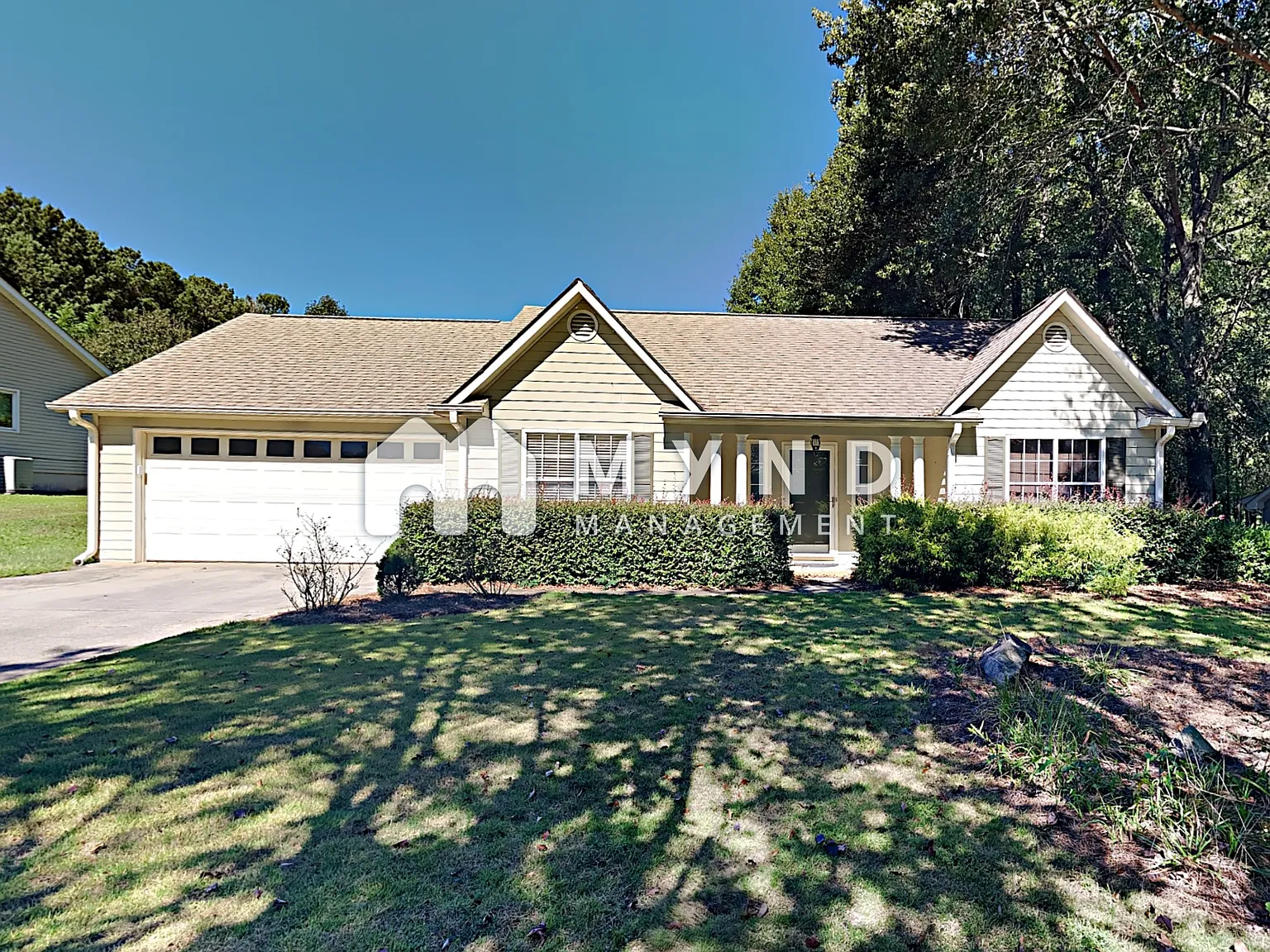 902 Century Oak Dr photo 1