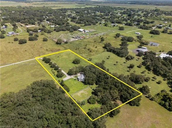 1280 Cemetery Rd, Labelle, FL 33935