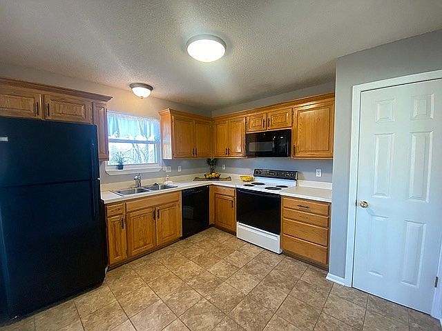 1st image of 506 Willow Ct