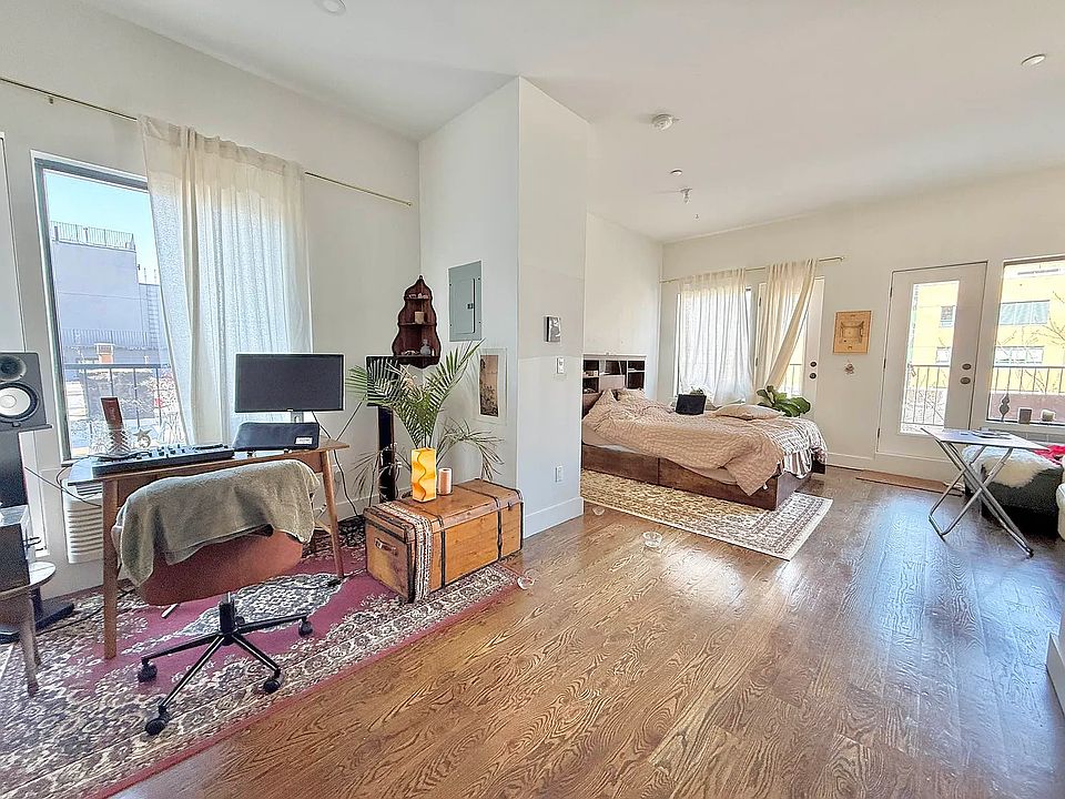 1st image of 335 Woodbine St #3B