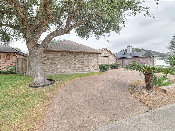 3rd image of 6330 Penny Ln