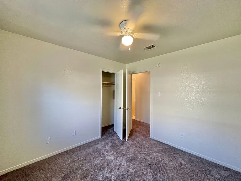 2205 Indian Trl — Photo 7