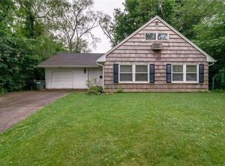 567 Palmetto Rd, Bridgeport, CT 06606