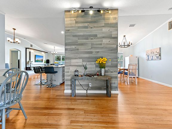 4th image of 3514 SW San Benito Street