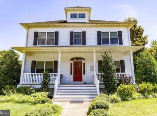 14251 Calvert St, Solomons, MD 20688