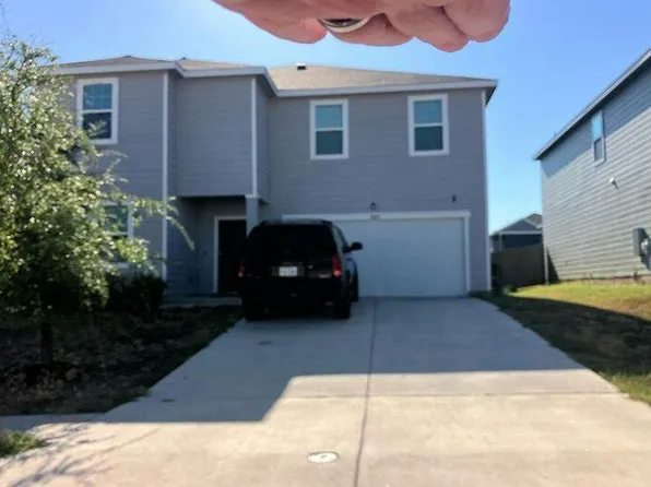 19425 Berringer Dr, Pflugerville, TX 78660