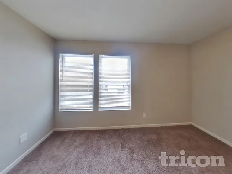 12129 Belfry Dr — Photo 10