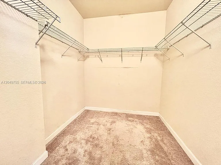 17001 SW 96th St — Photo 17