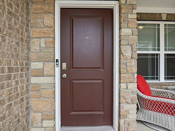5th image of 7167 Birch Leaf Dr
