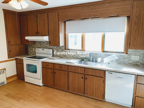 19 Adams St, Arlington, MA
