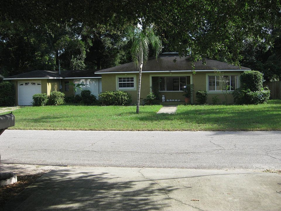 corner lot