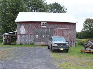 8394 Maple Rd, Clay, NY 13041