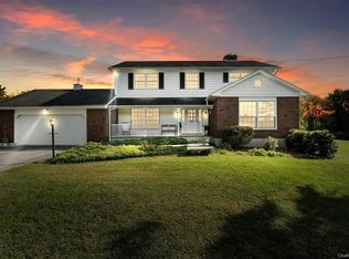 396 Slate Quarry Rd, Rhinebeck, NY 12572