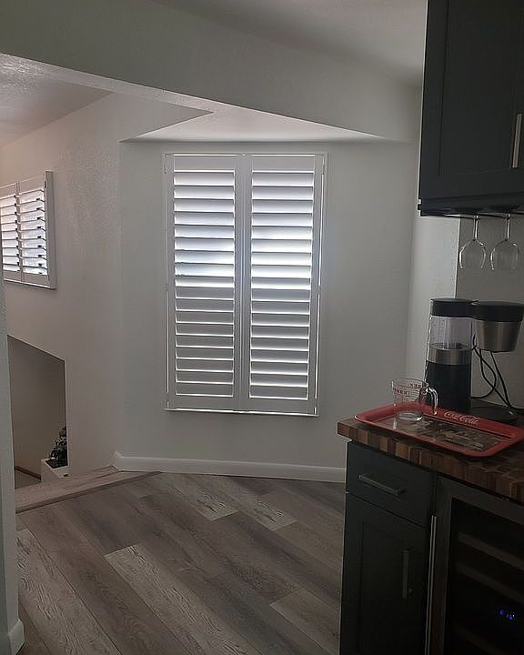 1st image of 710 Magnolia Pl