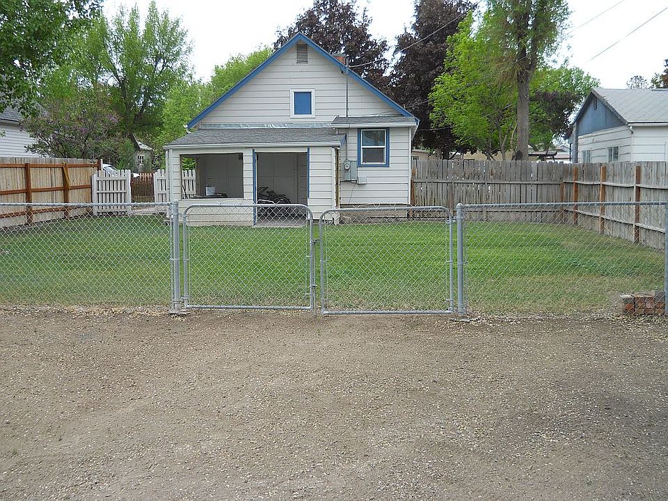 2nd image of 412 1st Ave E