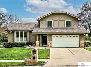 2321 N 127th Cir, Omaha, NE 68164