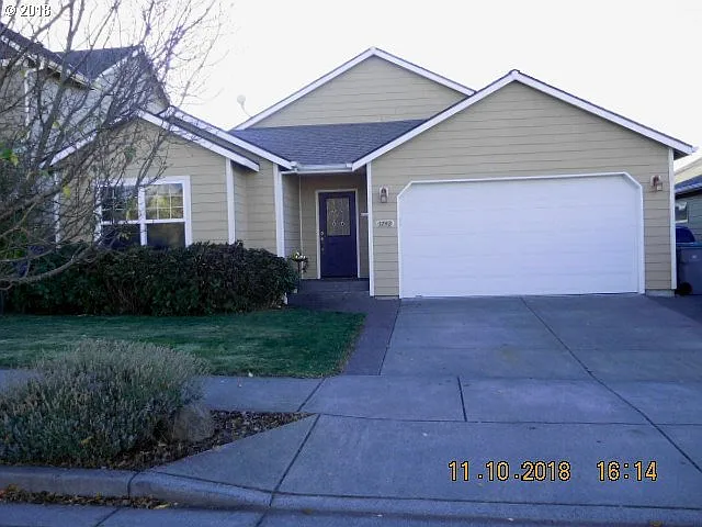 1742 22nd St photo 1