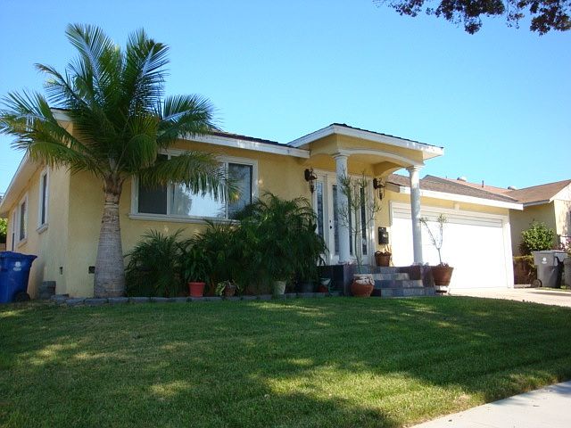 1st image of 4738 Eastbrook Ave