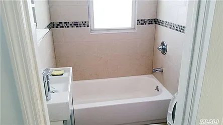 Rented by Graceful Realty LLC