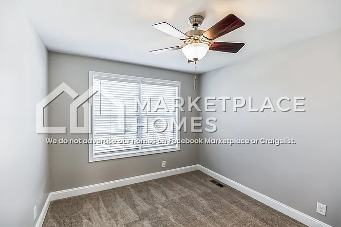 534 Somerset Ln — Photo 17