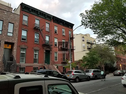 Rented by Highline Residential | media 27