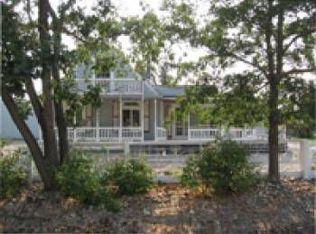 3301 Phillips Ave, Santa Rosa, CA 95407