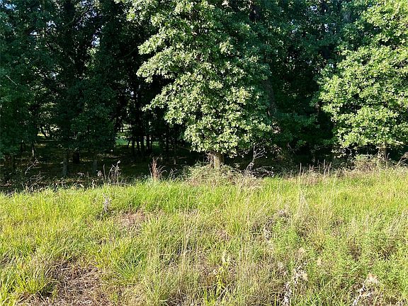 5th image of 159 Fairway Dr