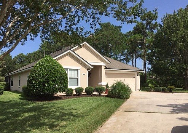1st image of 1492 Stockbridge Ln