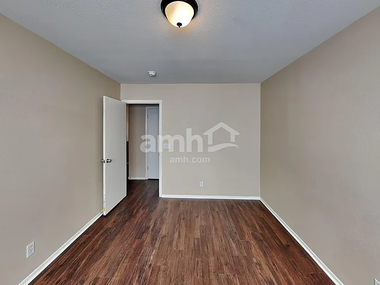 22274 N 106th Ln — Photo 14