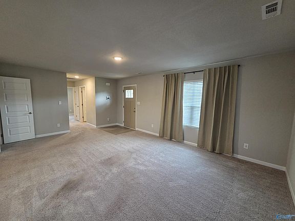 2nd image of 122 Domingues Ave