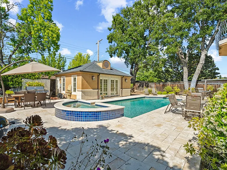 1236 Rose Ave — Photo 46