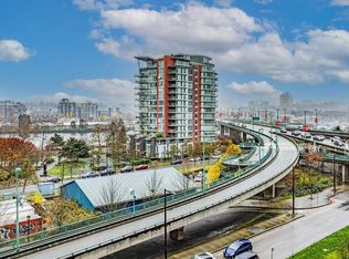 38 Smithe St #758, Vancouver, BC V6B 0P3