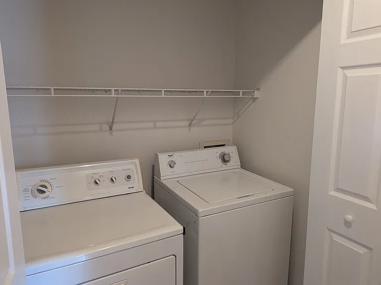 1512 Montgomery St #1 — Photo 6