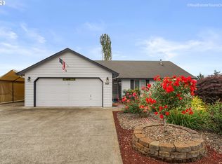 867 E 16th St, Lafayette, OR 97127