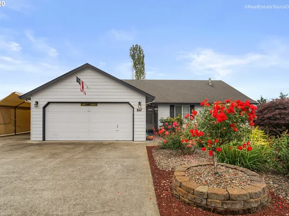 867 E 16th St, Lafayette, OR 97127