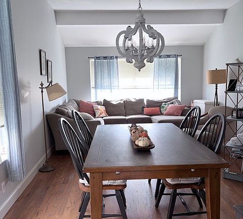 Dining/Living room