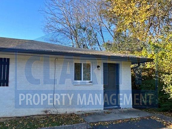 3rd image of 1705 Clemmer St NE APT 4
