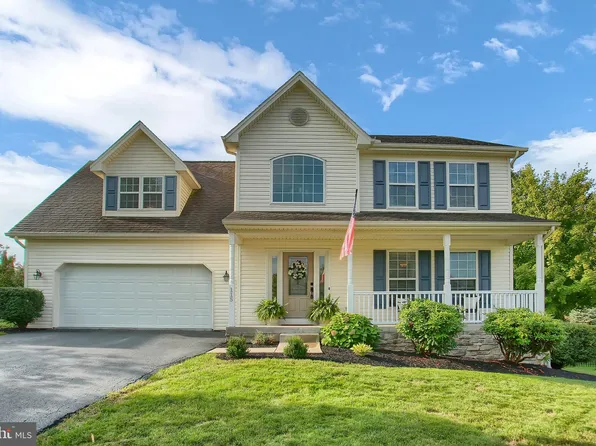 115 Hilltop Dr, Mount Holly Springs, PA 17065