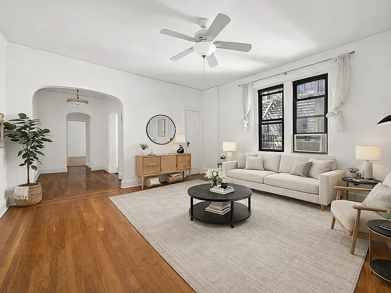 854 W 181st St #5D — Photo 1