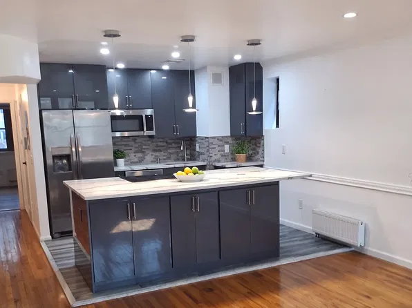 116 Pulaski St APT 3, Brooklyn, NY 11206