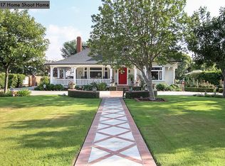 900 W Roses Rd, San Gabriel, CA 91775