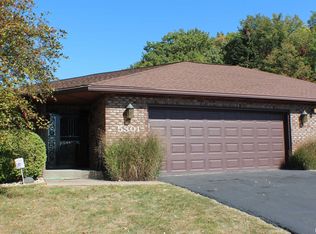 5301 38th Ave #7, Moline, IL 61265