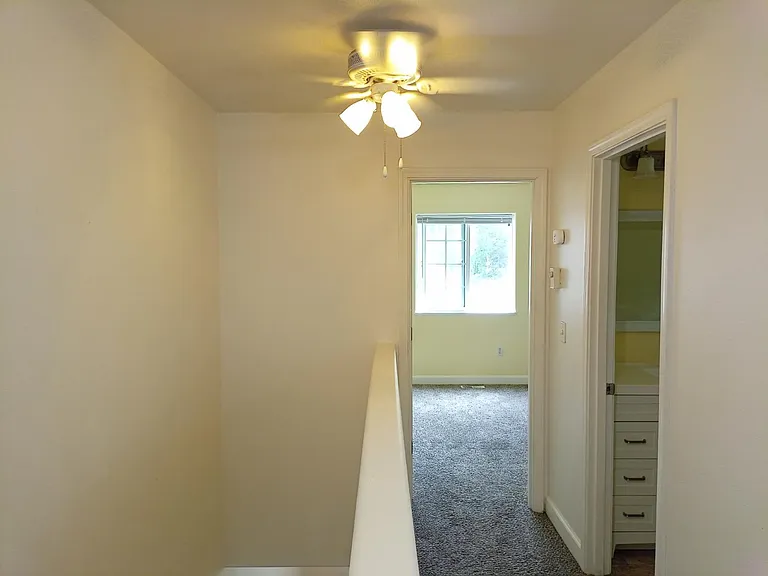 1501 W Vaunda Ave — Photo 7