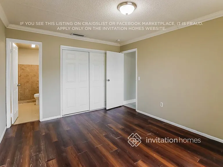 11650 NW 31st St — Photo 10