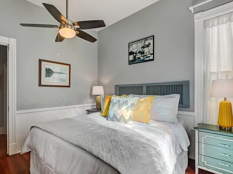 2118 Lincoln St — Photo 14