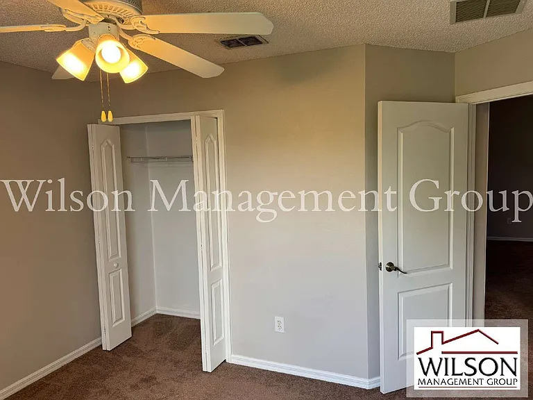 4944 Waterside Pointe Cir — Photo 31