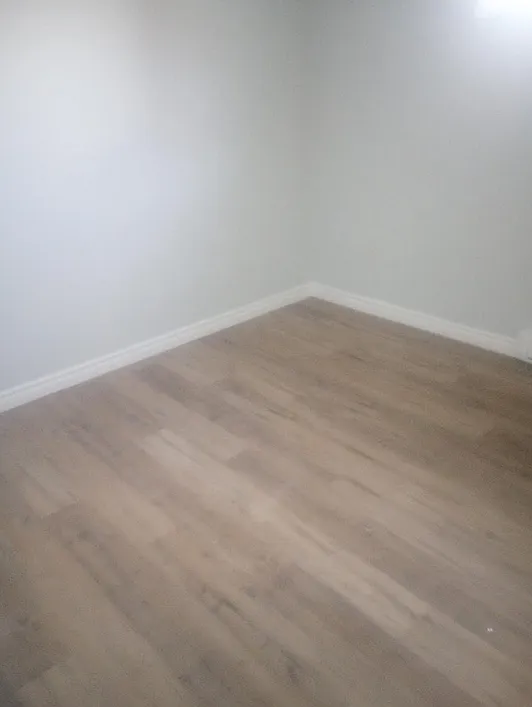 1 bed, 1600 sqft, $1,600 — Photo 4