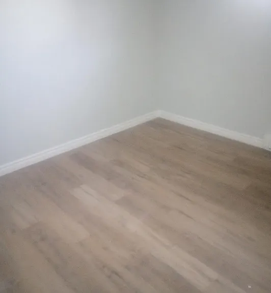 2 York St N #201 — Photo 4