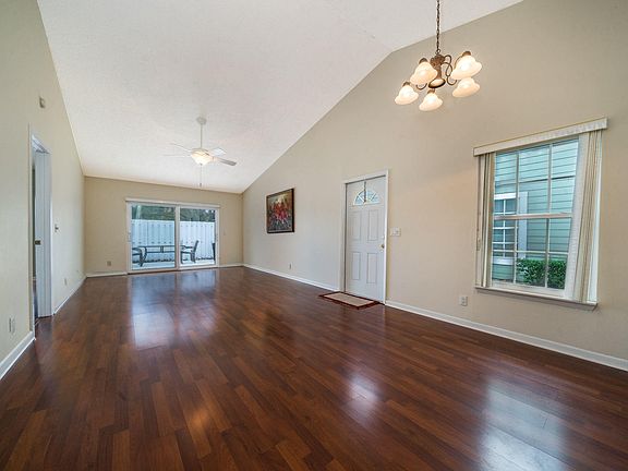4th image of 1517 Royal Forest Ct